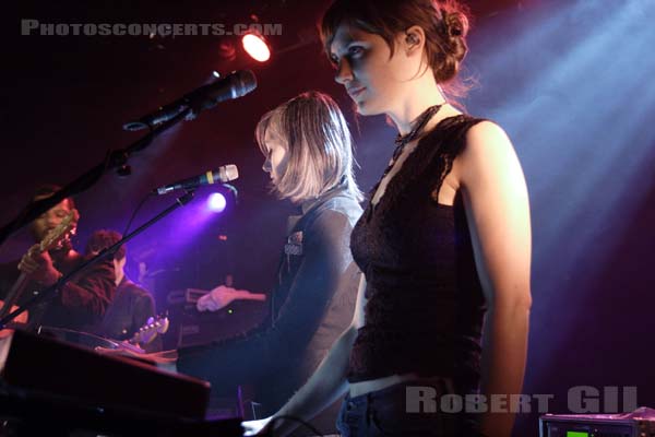 THE DEARS - 2005-05-10 - PARIS - Nouveau Casino - 